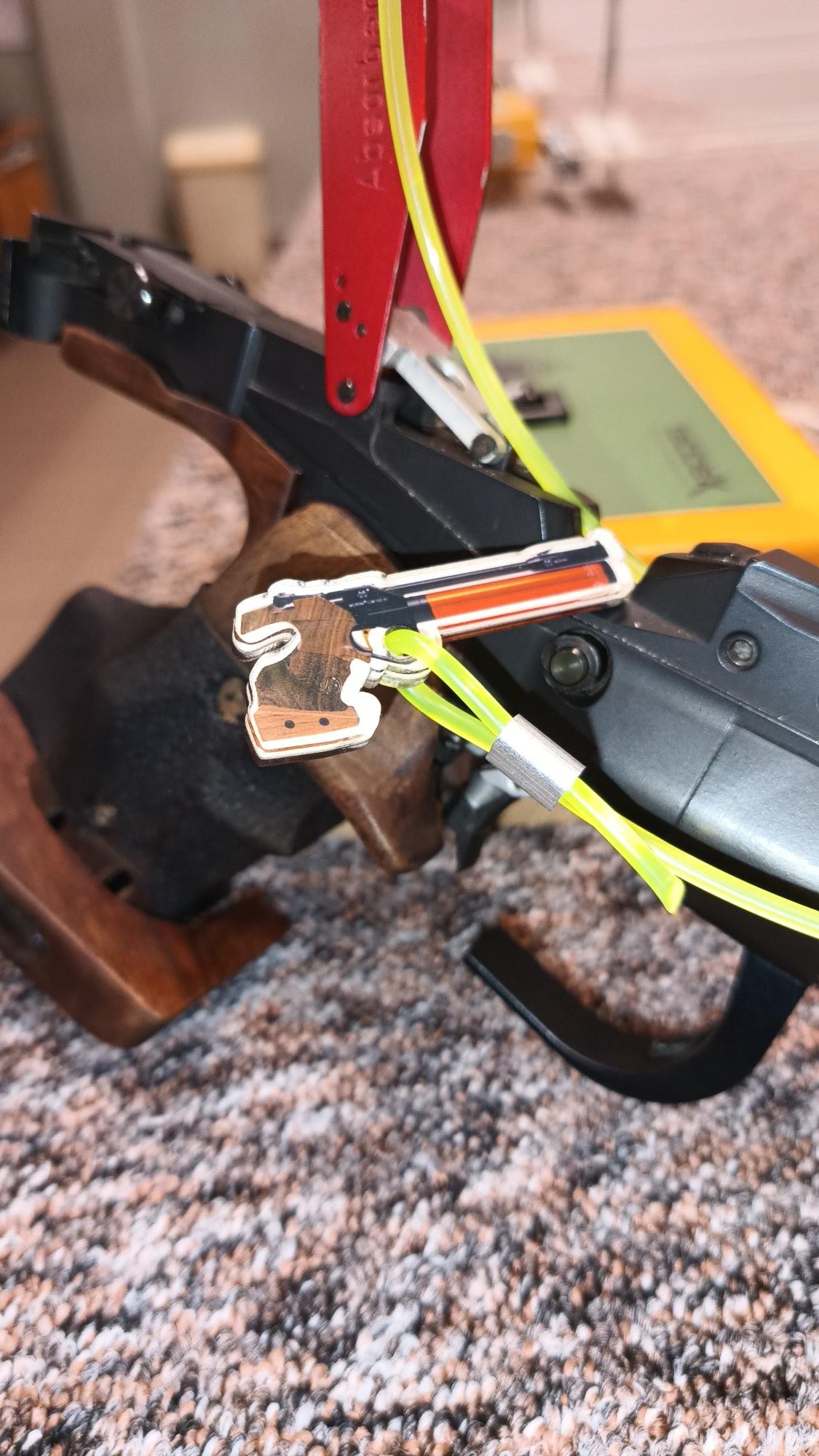 Flaga bezpieczeństwa — Pistolet