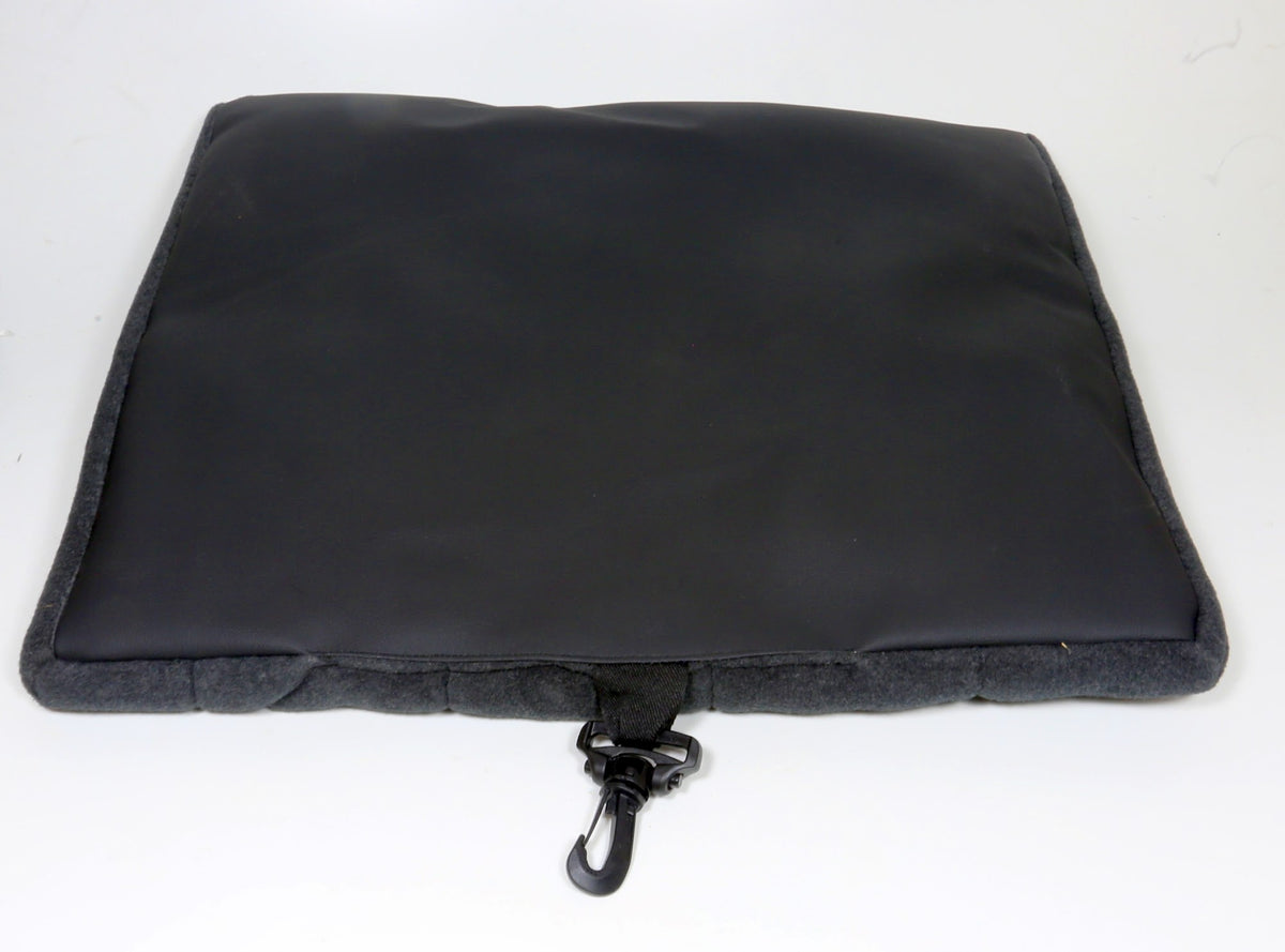 ahg Hunting Pillow – lekka poduszka pod siedzenie na ambonę